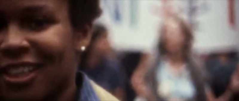 �� When I'm walking down the street ♪