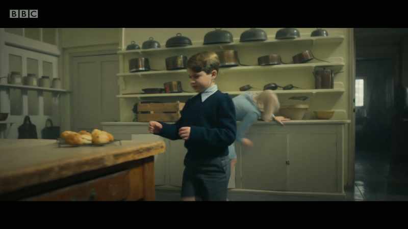 When is lunch? I wonder where your father put that suitcase