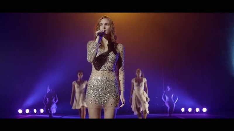 �� When you were born, I was on my own ♪