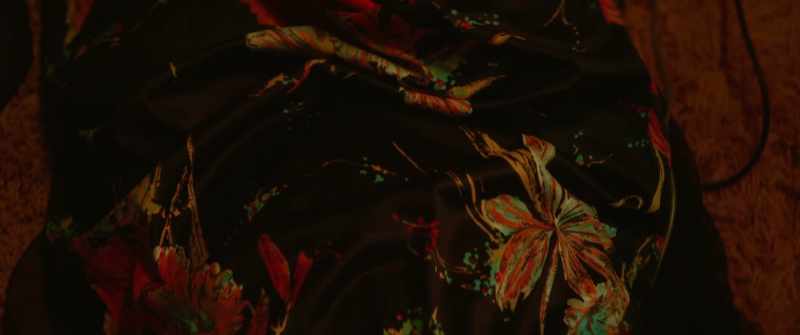 �� When you're laying so close to me ♪