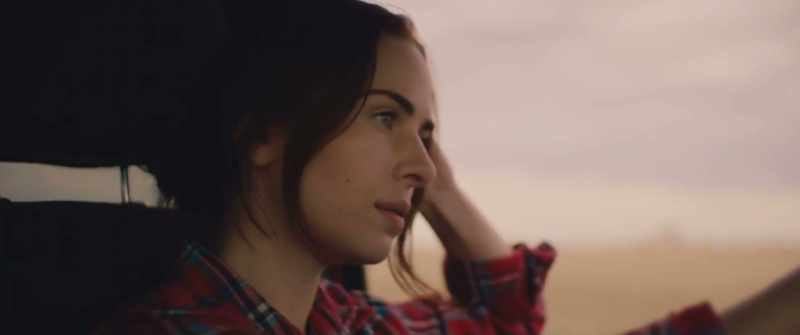 �� When you're like a broken bird tell Heaven ♪