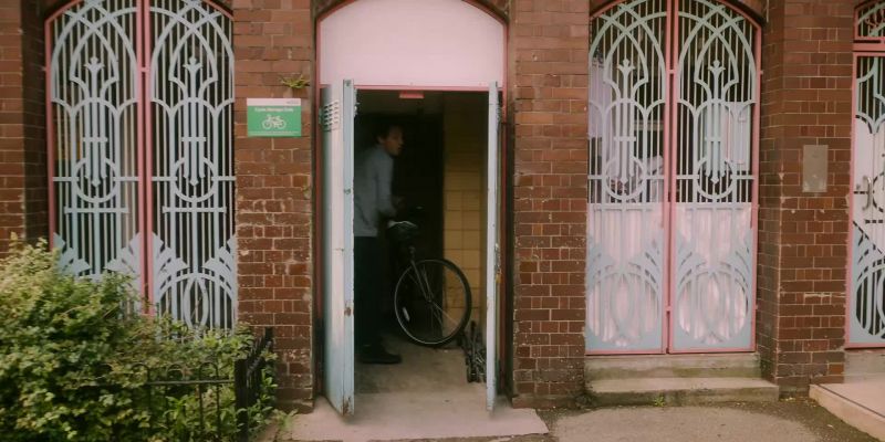Where are you going? - I'm gonna cycle