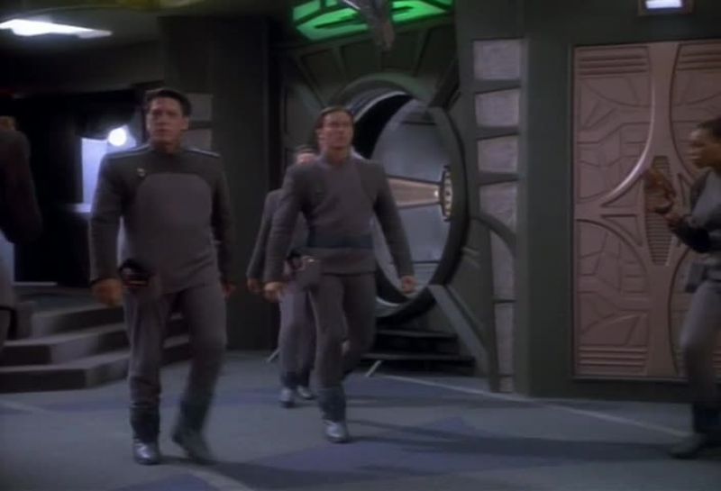 Where are the Bajoran officers who work with Starfleet?