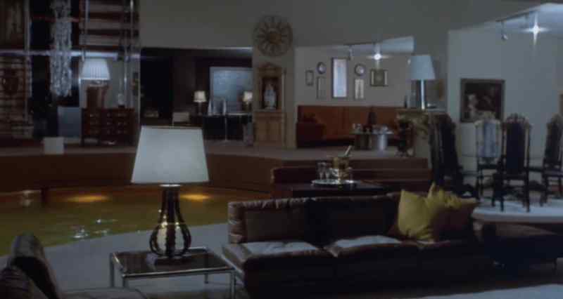 Where are the servants? - Gone. Paid off