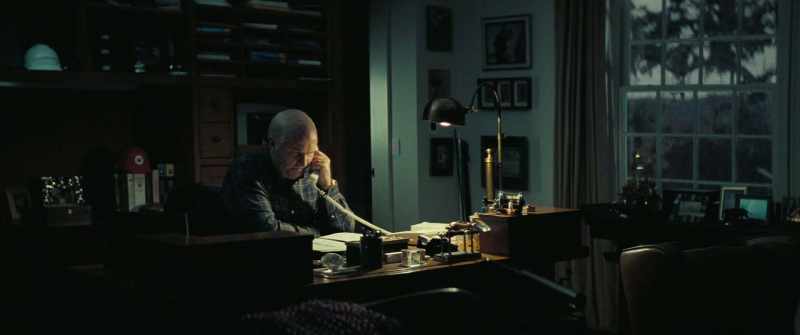 Where are you? - I'm in an empty office