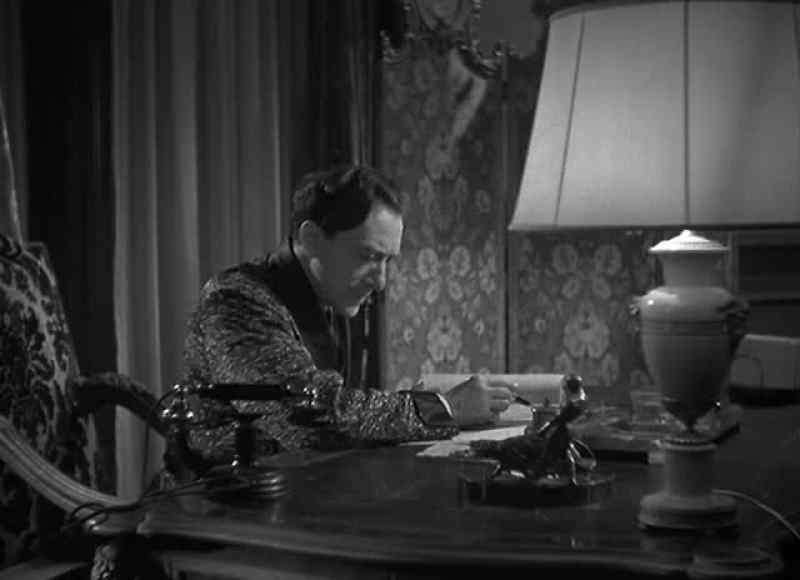 Where did this come from? - I don't know, monsieur