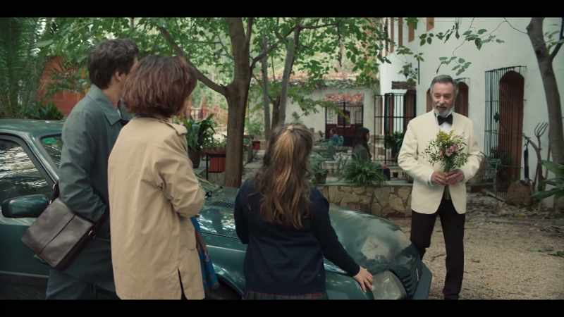 Where did you get that suit? -It's for special occasions