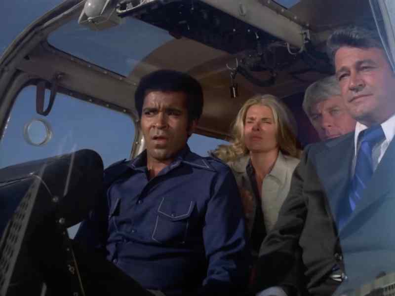 Where do we go? - Into Los Angeles. I'll direct you