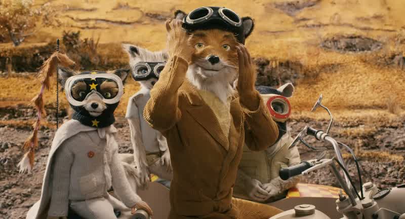 Where'd you come fromMR FOX What are you doing hereCanis lupusVulpes vulpesl don't think he speaks English or LatinSPEAKlNG FRENCHl'm asking if he thinks we're in for a hard winterHe doesn't seem to