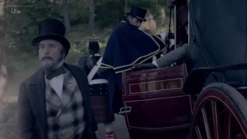 Where's Her Majesty? - I thought she was with you, Sir