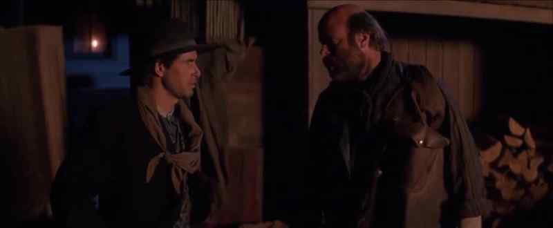 Where's the commotion, Frank? -Don't worry about that. Got a spot?