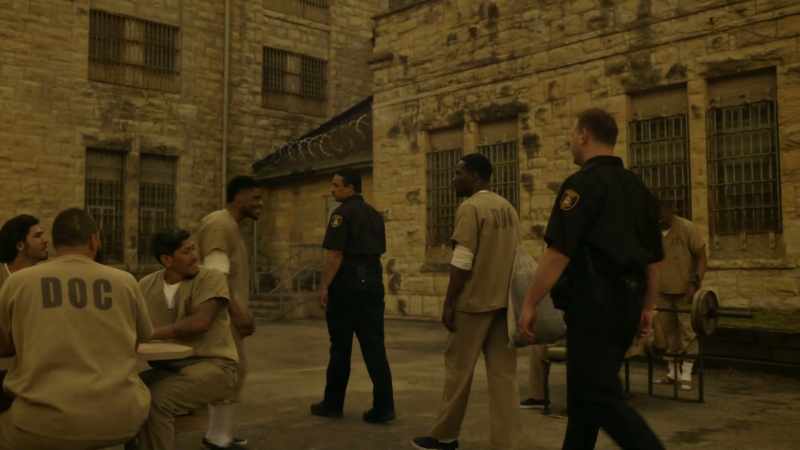 Where's the guard at? Guard? Guard! Guard!