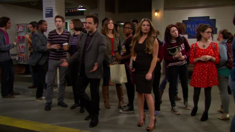 Where's the train? We're gonna be late for dinner