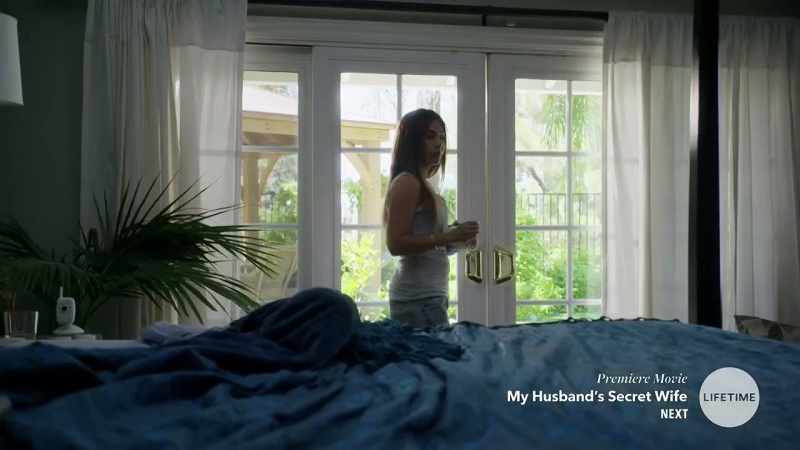 Where's Vanessa? - She went to run an errand