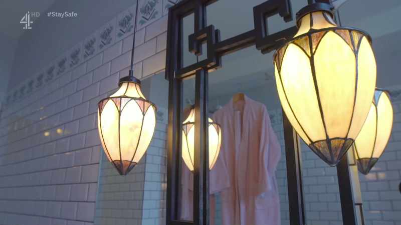 Whether you have a vintage bathroom or not