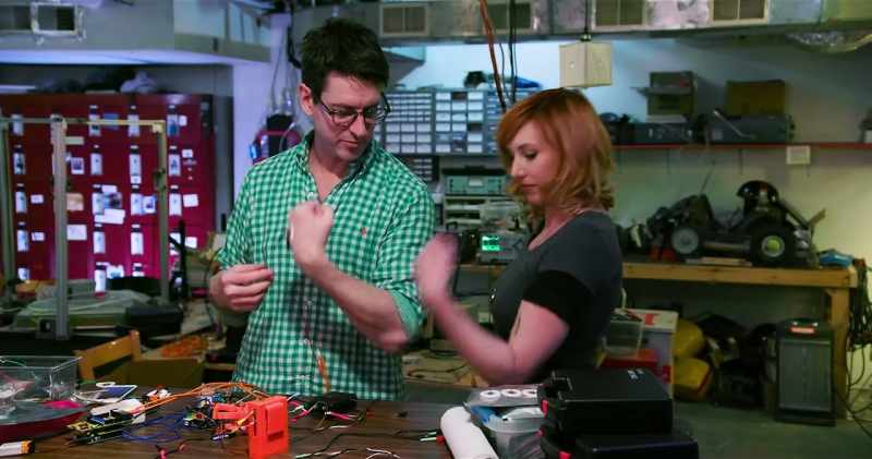 Which is this bicep here. So, if I squeeze my arm up