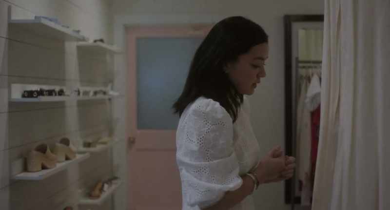 Which really helped us with the house. - [Elizabeth] Gorgeous