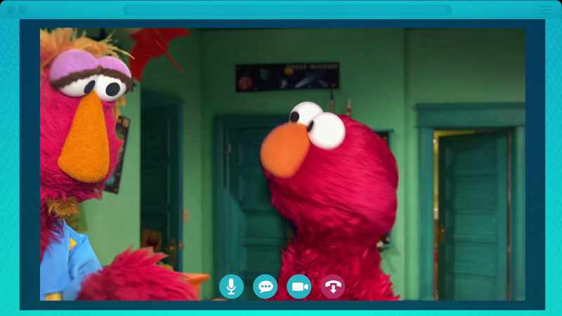 While Cookie Monster and Gonger