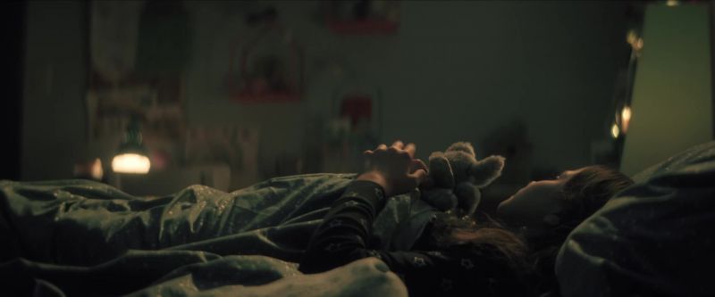 [whispers] Good night, beautiful