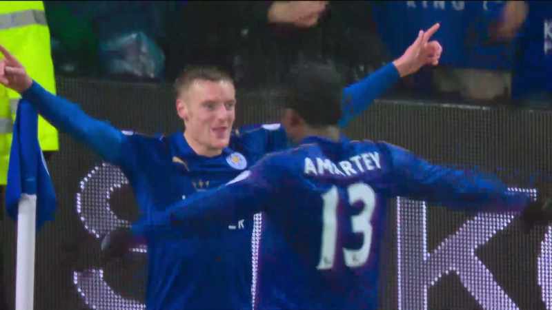 [whistle blowing] -What's the decision? It is a goal