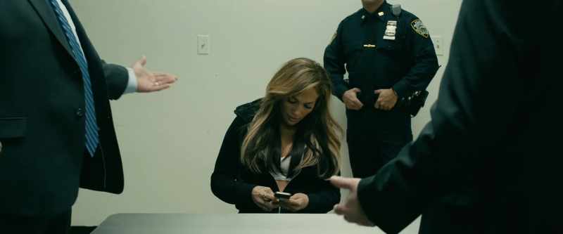 Who gave her her phone back