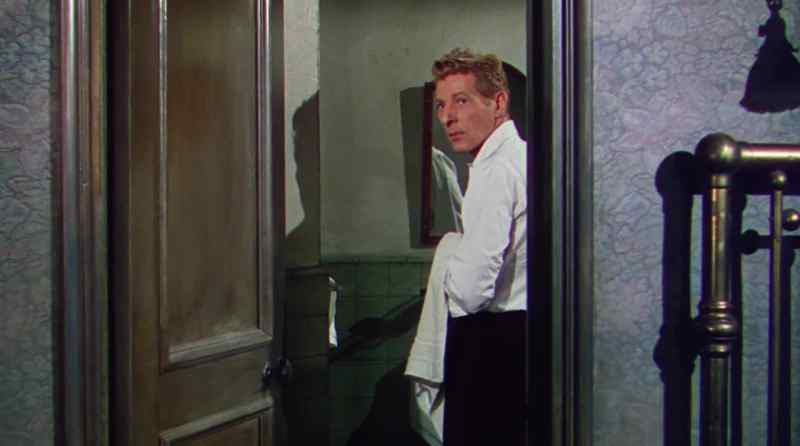 Who is there? - Your brunch sir