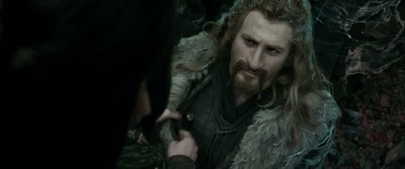 B'ey! Give it back! That's private! LEGOLAS: Who is this? - Your brother? GLOIN: That is......my wif