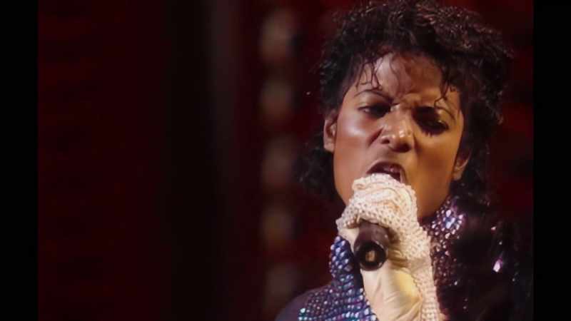 �� Who will dance on the floor in the round? ♪