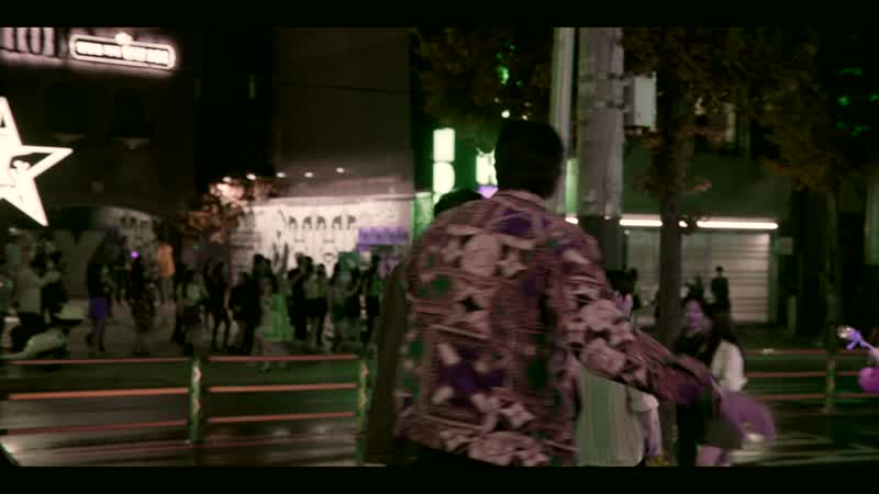 Whoa! Wait, wait, wait!We gotta cover our faces too, right?