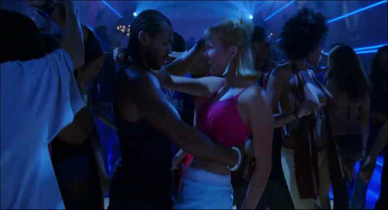 Who'd you come here with? - Don't worry about that
