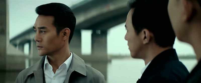 Why did the killer take off Fu Jian's clothes and burn them up?