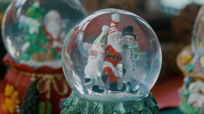 Why do all these snowmen look like