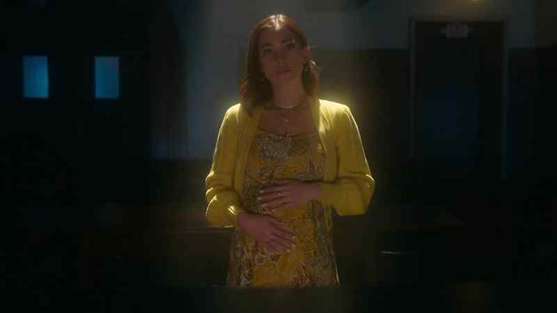 Why not be with Isabella? Be a family