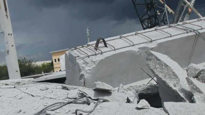 Why had the structure failed so catastrophically?