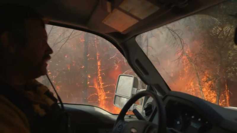 (wildfire burns)