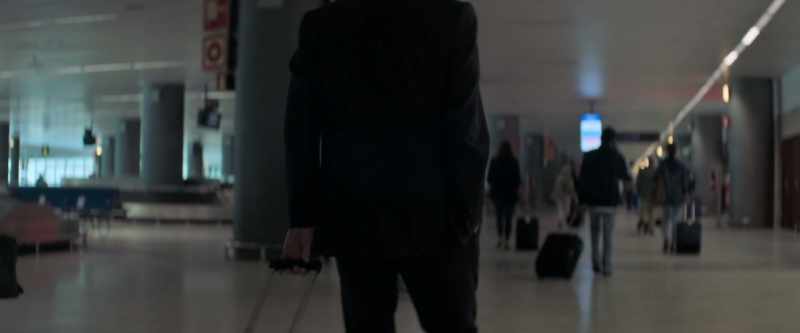 Will passengers please proceed to gate number C8?