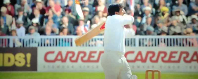 Willis comes in for his second spell