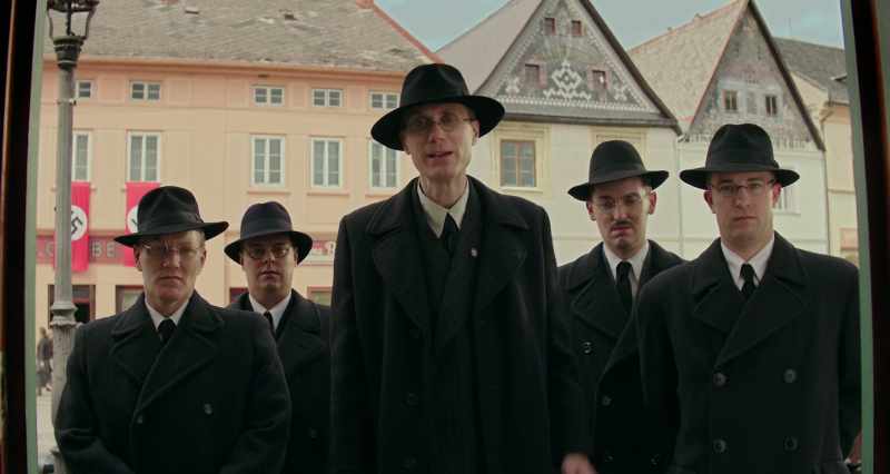 With me, Herr Mueller, Herr Junker