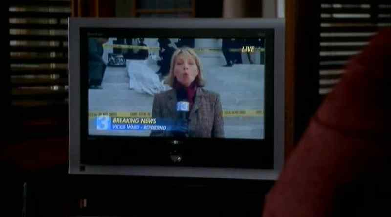 Witnesses reported a blue pickup