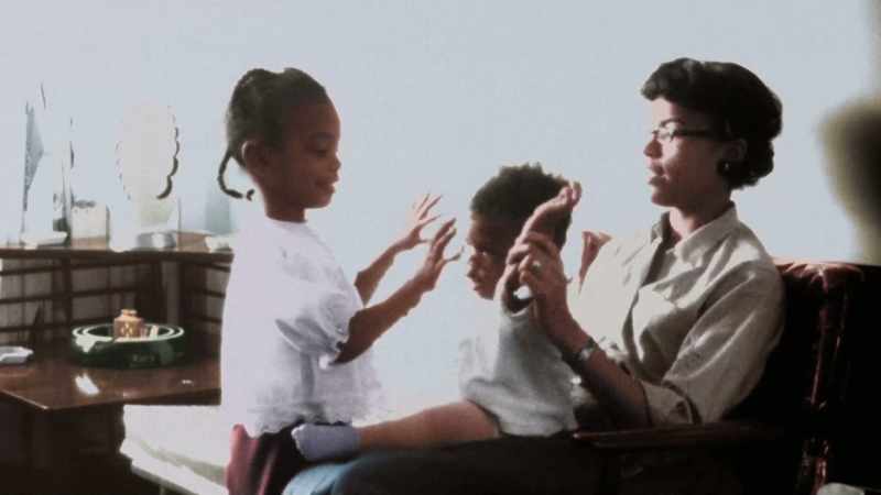 Woman and children: ROLL 'EM UP, ROLL 'EM UP