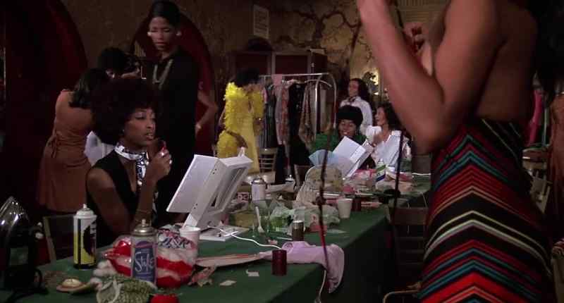 Woman: Cloris!
