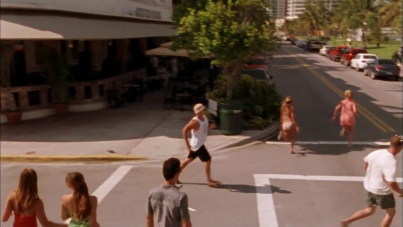 [ Woman ] Come on! Come on! [ Sirens Blaring ]