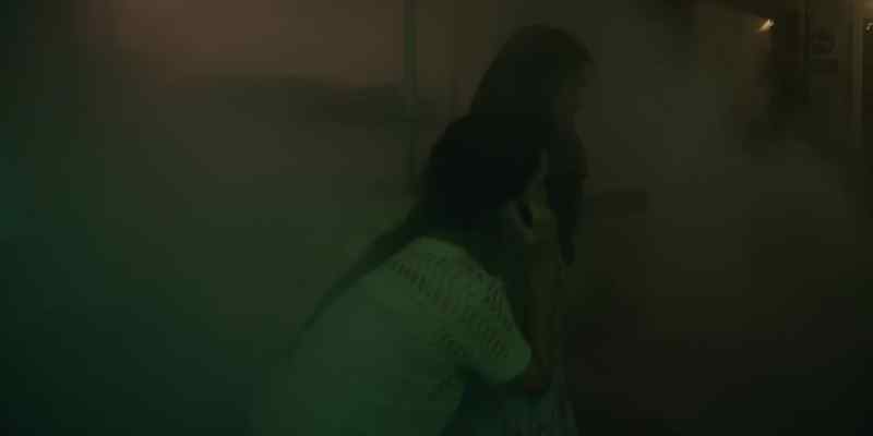 (Woman) Imdat! Police!