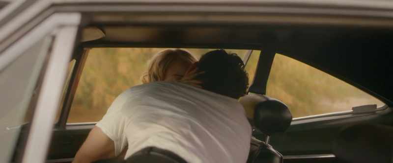�� Woman, take me in your arms ♪