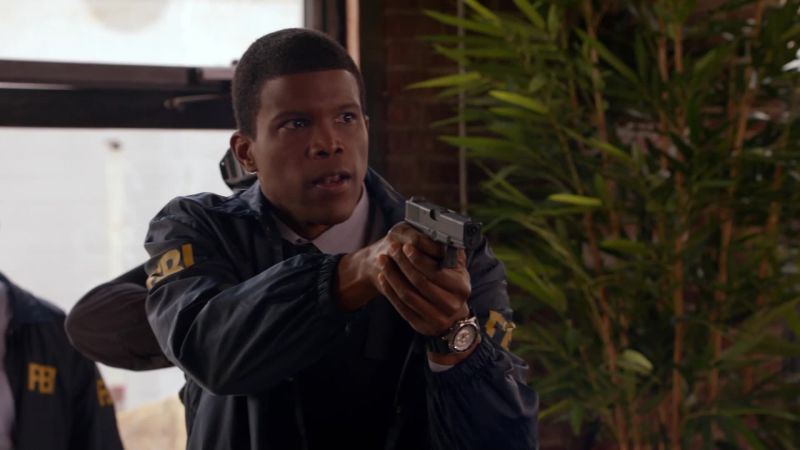 WOODFORD, DO NOT PICK UP THAT GUN!