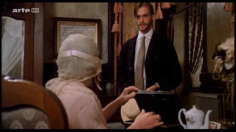 Would you care for an absinthe?