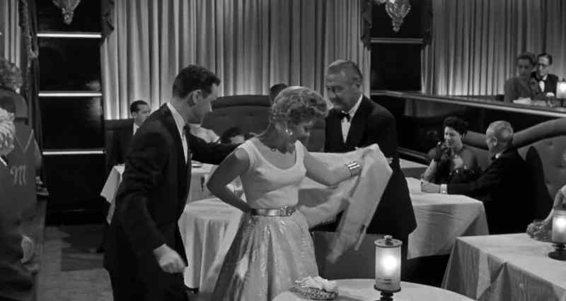Would you like to dance? - Love to