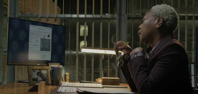 Wouldn't it be great to have two detectives