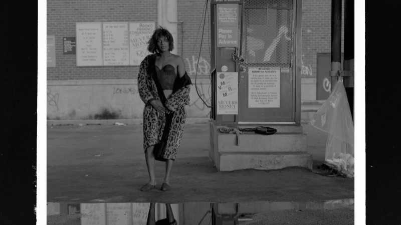 Wow. - Because there was nobody back here