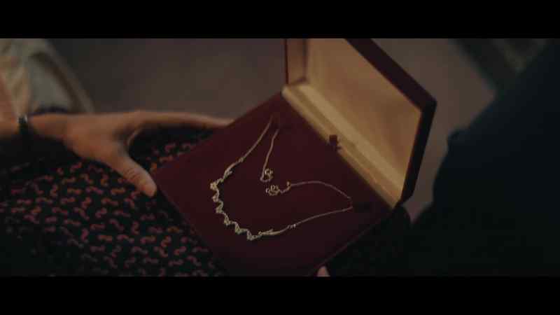 Wow, butterflies? - Sapphires